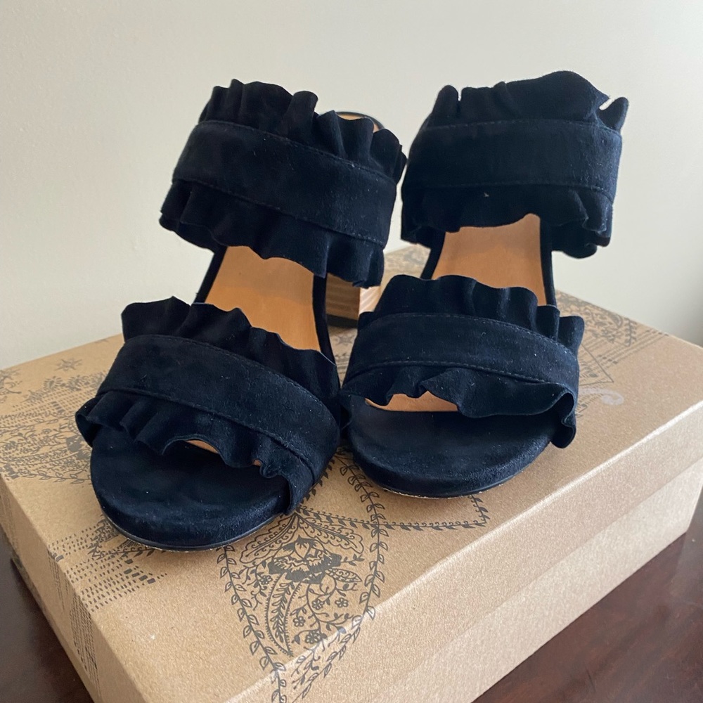 Free People Rosie Ruffle Sandals